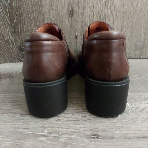 Donald J Pliner Brown Wedged Bootie Size 5M - Picture 5 of 10